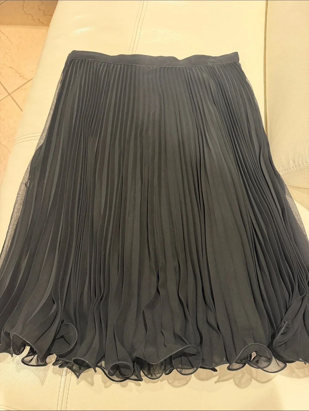 Alberto Makali Black Pleated Midi Skirt